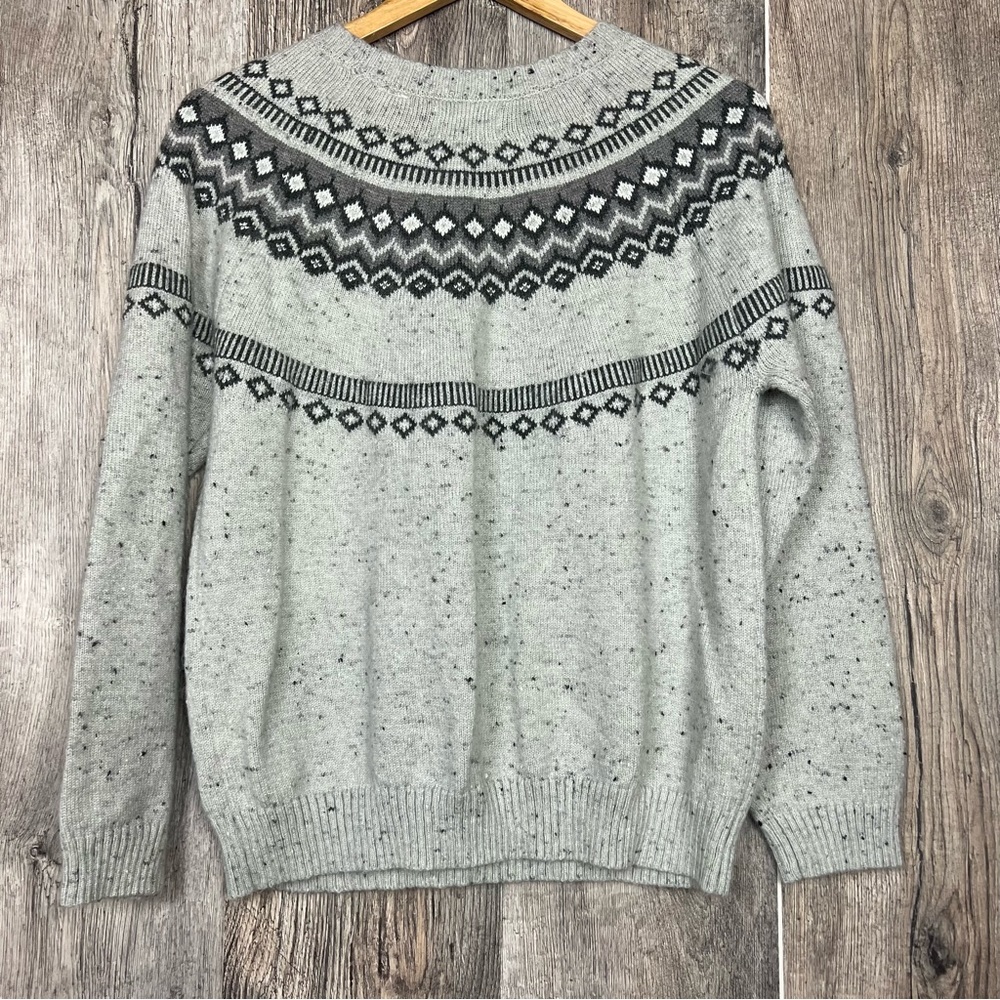 Weatherproof Gray Patterned Sweater - Picture 5 of 5